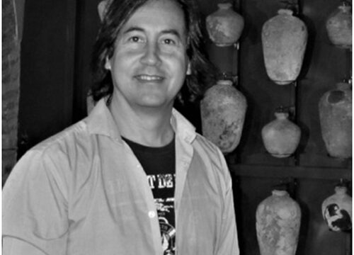 Carlos León Amores