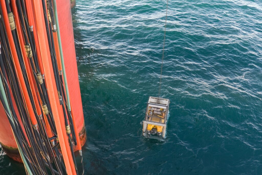 inspecciones-rov-mantenimiento-submarino